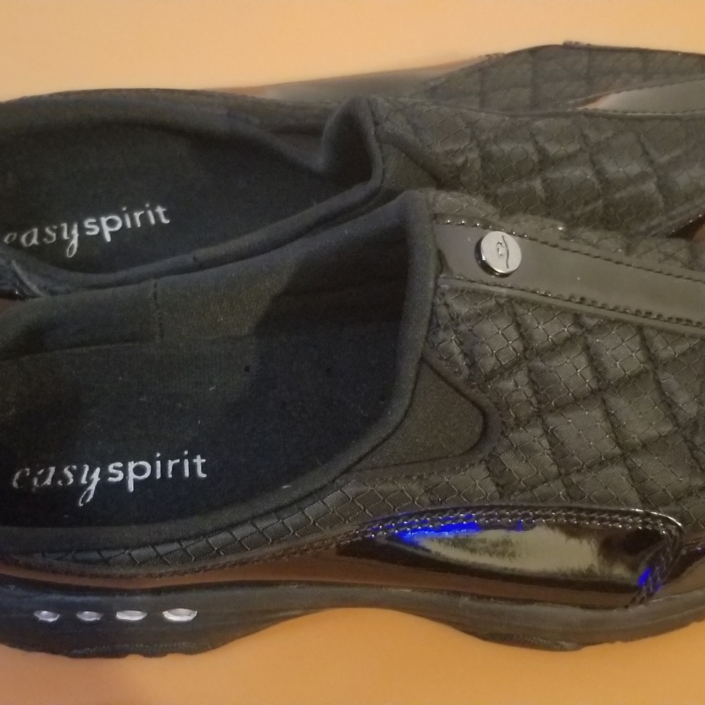 Easy Spirit Shoes
